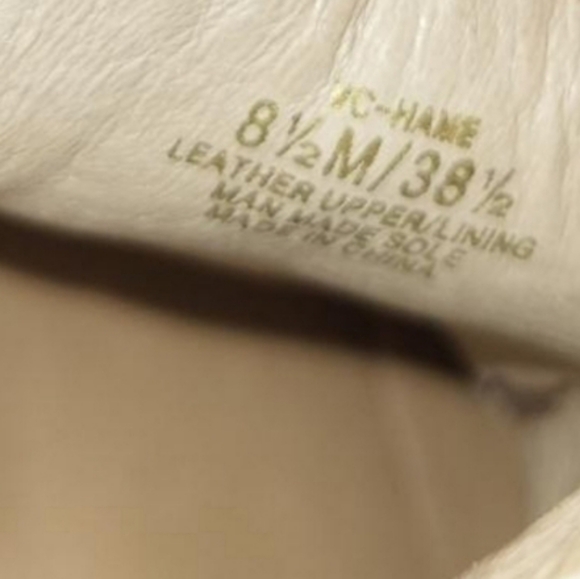 Vince Camuto Leather Hame Tan Beige Brown Ankle Boot Western Heel Shoe Women 8.5 - Picture 3 of 7